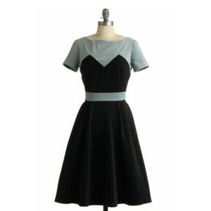 Laura Byrnes Amanda Velvet Pinup Dress Size XS